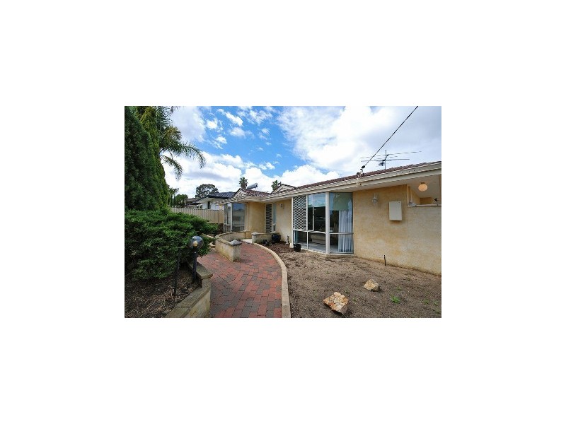 56 Manbari Crescent, Wanneroo WA 6065