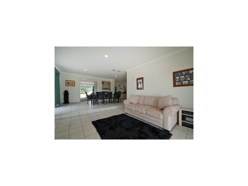 56 Manbari Crescent, Wanneroo WA 6065