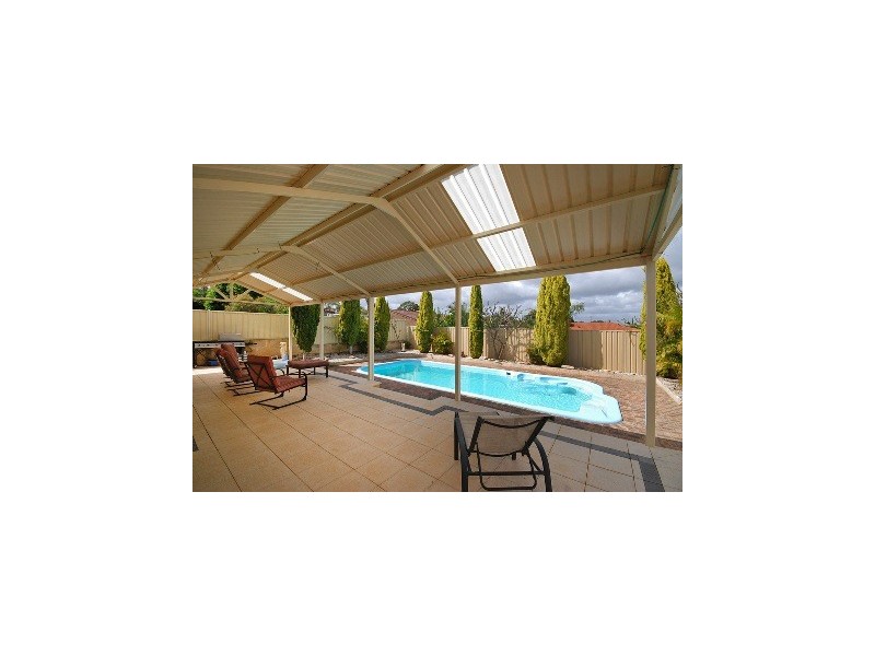 56 Manbari Crescent, Wanneroo WA 6065