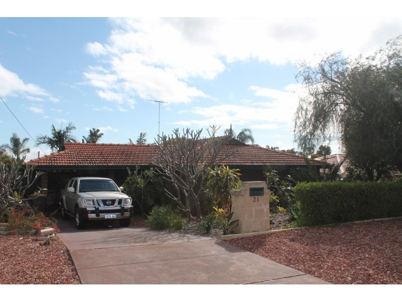 21 Wonyll Street, Wanneroo WA 6065