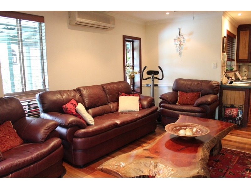 21 Wonyll Street, Wanneroo WA 6065