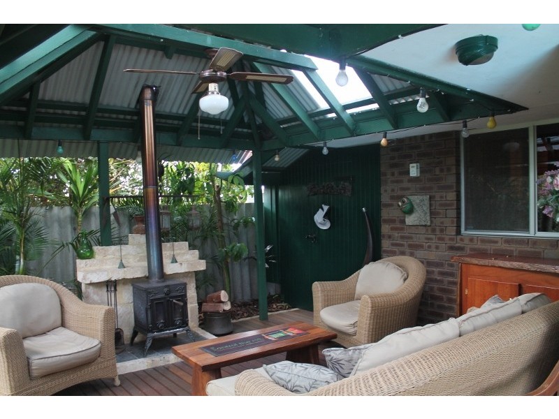 21 Wonyll Street, Wanneroo WA 6065