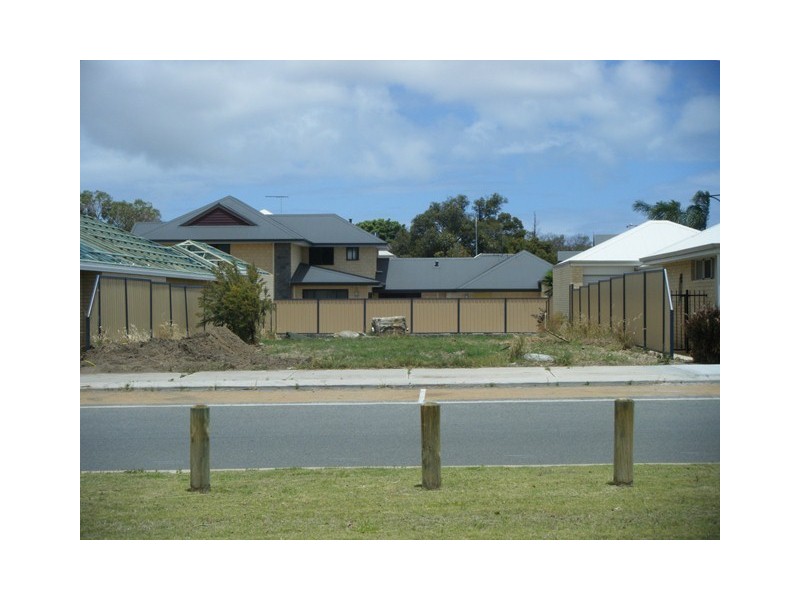 3 Nankeen Circle, Tapping WA 6065