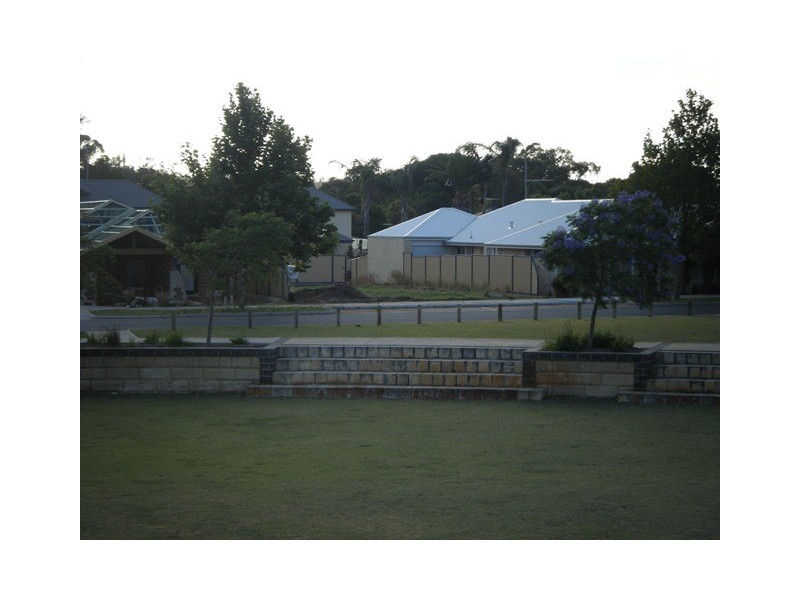 3 Nankeen Circle, Tapping WA 6065