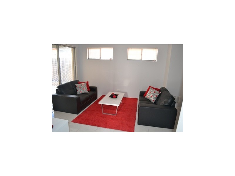 19 Granite Place, Yanchep WA 6035