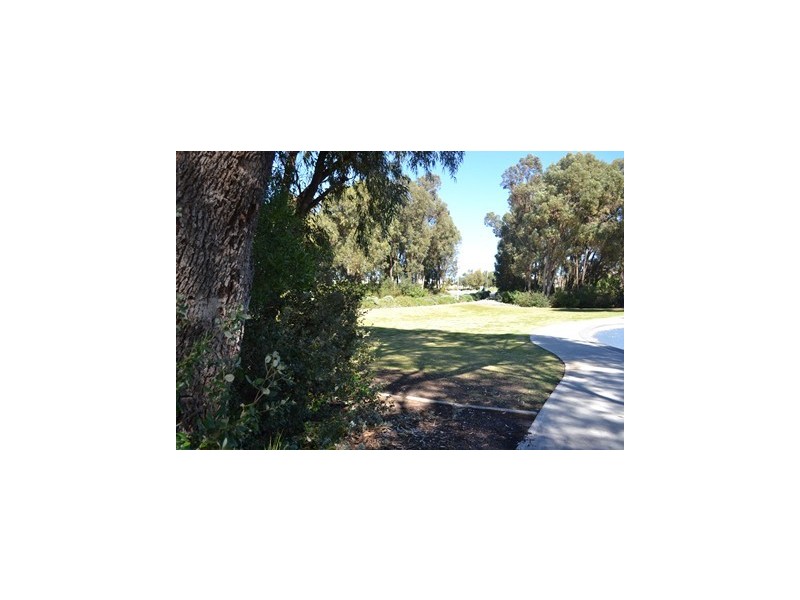 19 Granite Place, Yanchep WA 6035