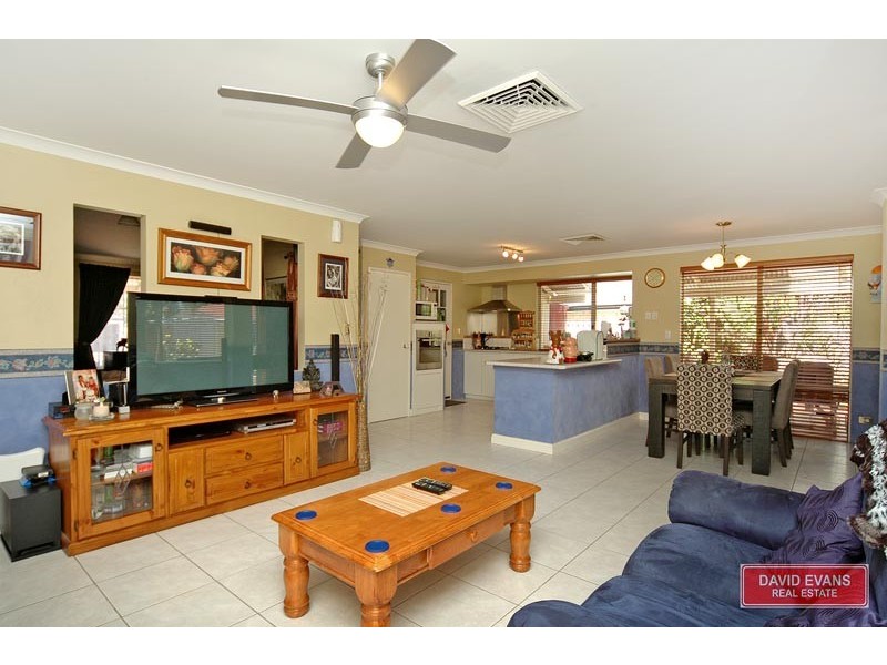 6 Coolamine Close, Carramar WA 6031