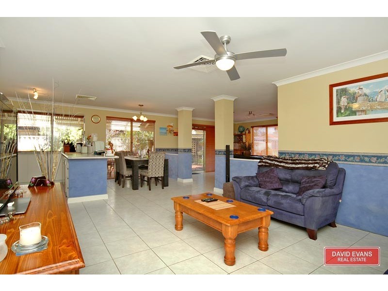 6 Coolamine Close, Carramar WA 6031