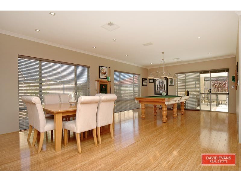 11 Pintail Pass, Tapping WA 6065