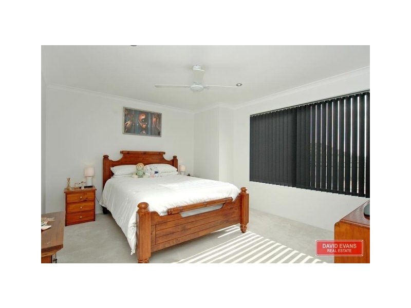 47 Lauderdale Ramble, Carramar WA 6031