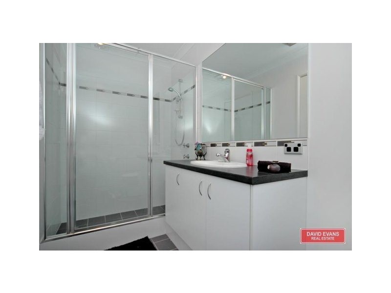 47 Lauderdale Ramble, Carramar WA 6031