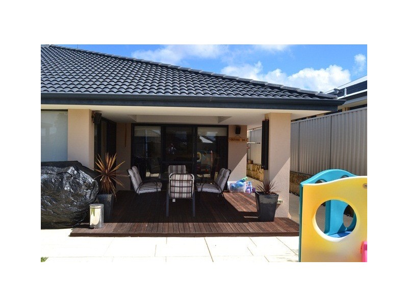 14 Enfield Turn, Carramar WA 6031