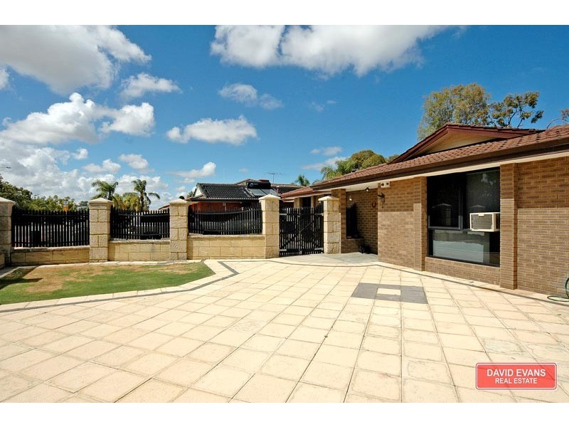 63 Kingsley Drive, Kingsley WA 6026