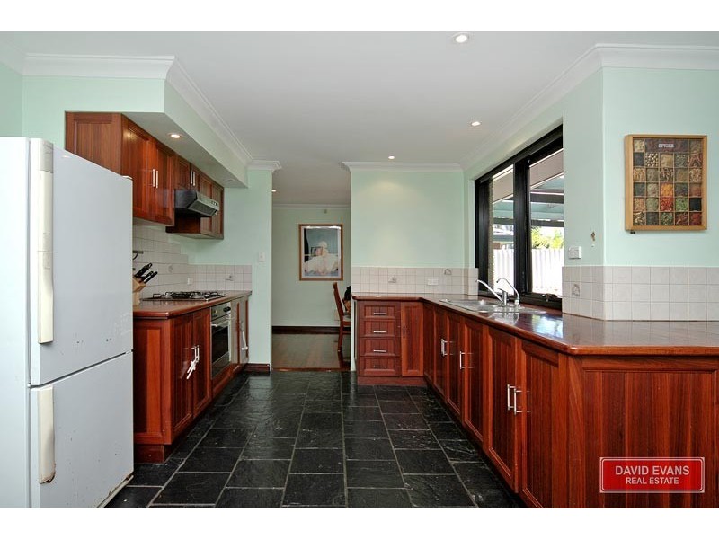 63 Kingsley Drive, Kingsley WA 6026