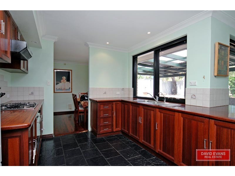 63 Kingsley Drive, Kingsley WA 6026