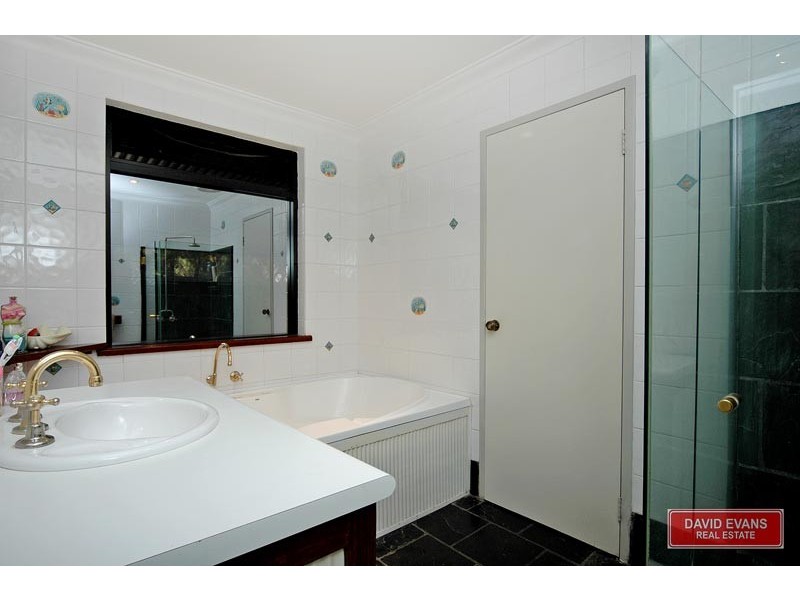 63 Kingsley Drive, Kingsley WA 6026