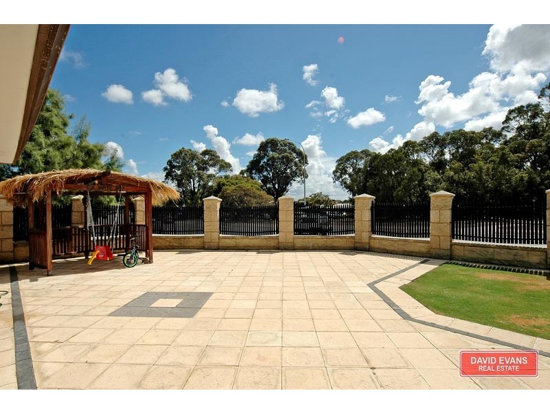 63 Kingsley Drive, Kingsley WA 6026