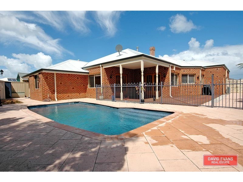 10 Delray Mews, Iluka WA 6028