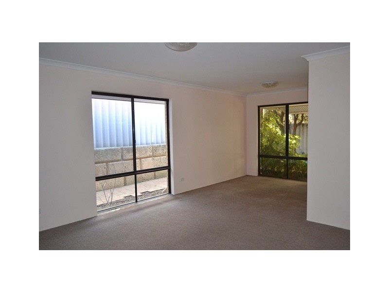 7 Jacob Close, Wanneroo WA 6065