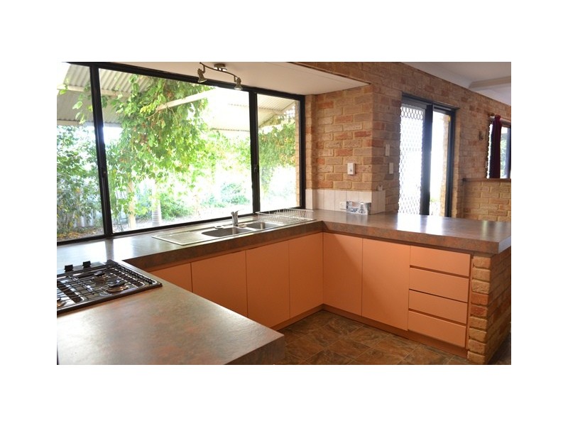 7 Jacob Close, Wanneroo WA 6065