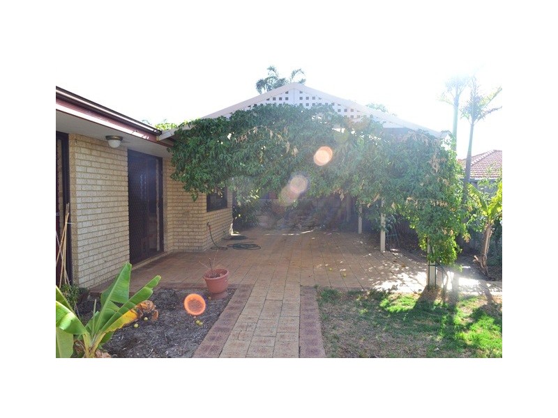 7 Jacob Close, Wanneroo WA 6065