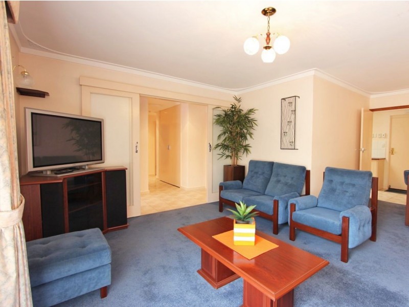 9 MELALEUCA DRIVE, Greenwood WA 6024