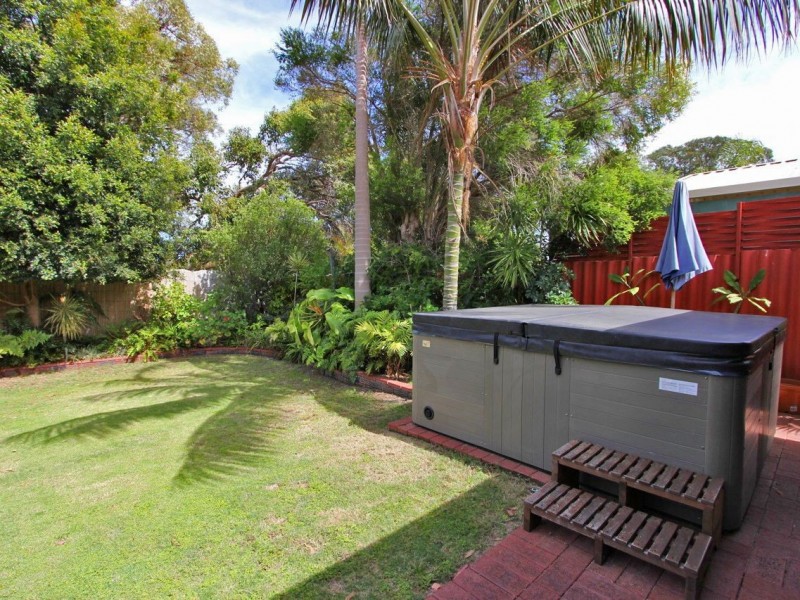 9 MELALEUCA DRIVE, Greenwood WA 6024