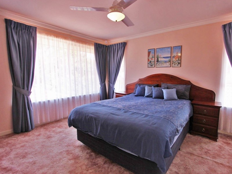 9 MELALEUCA DRIVE, Greenwood WA 6024