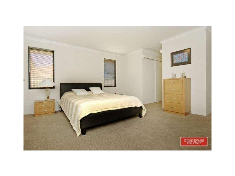 132 Ashley Road, Tapping WA 6065