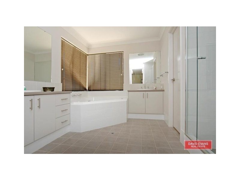 132 Ashley Road, Tapping WA 6065