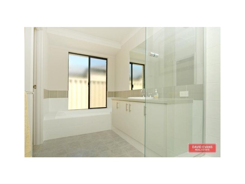 132 Ashley Road, Tapping WA 6065