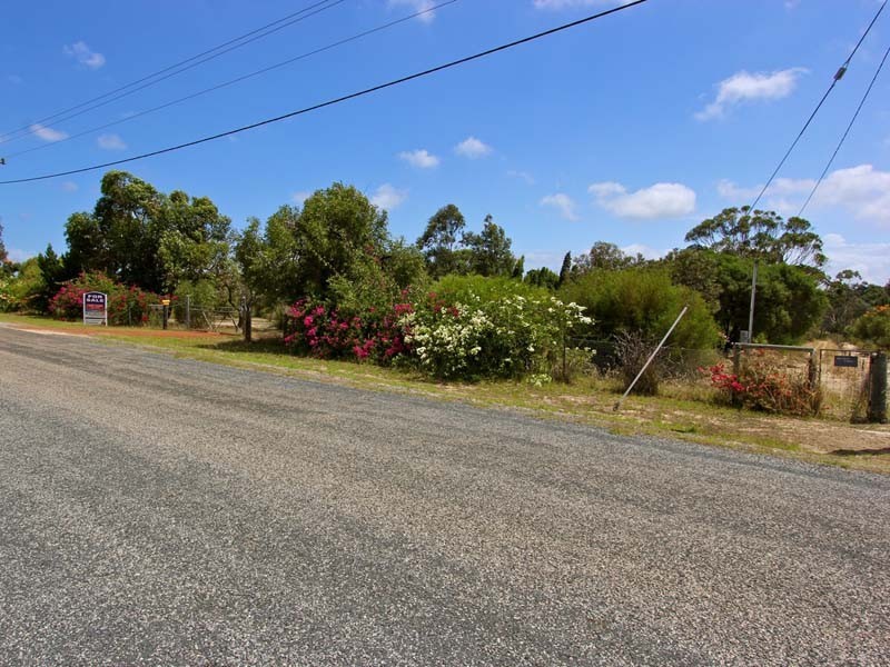 74 WOOLLY BUSH LOOP, Woodridge WA 6041