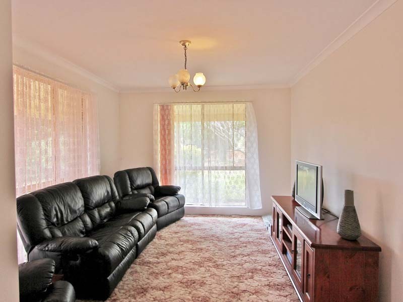 74 WOOLLY BUSH LOOP, Woodridge WA 6041