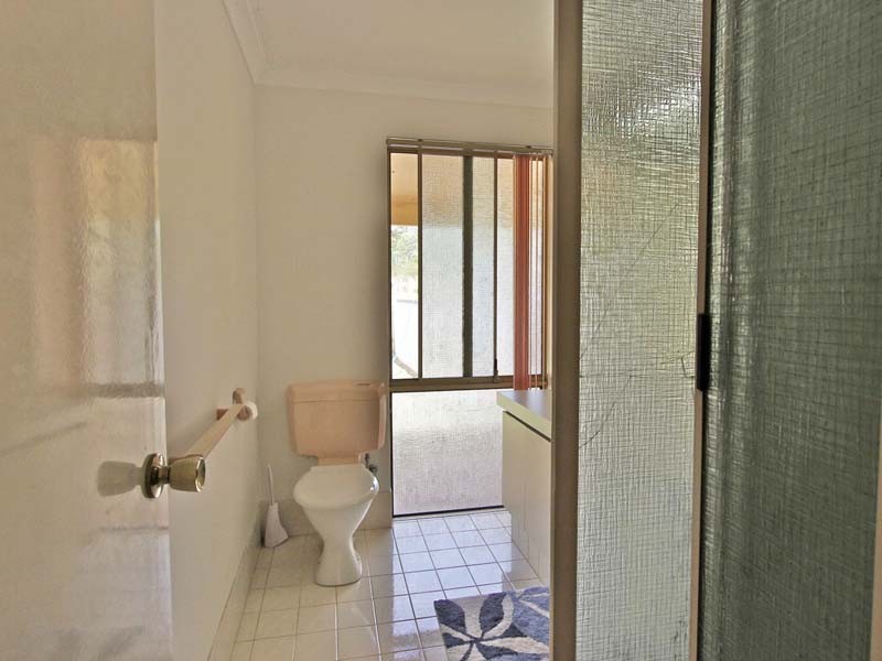 74 WOOLLY BUSH LOOP, Woodridge WA 6041