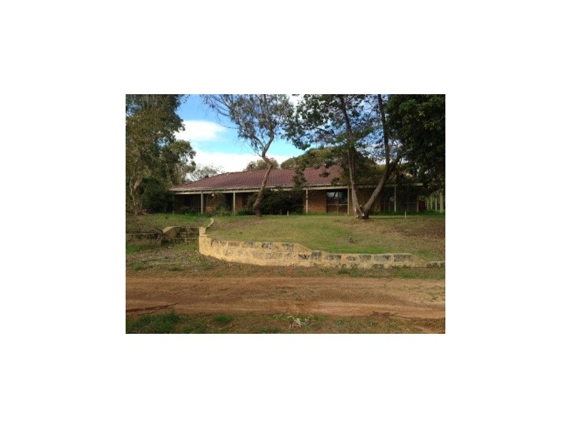 74 WOOLLY BUSH LOOP, Woodridge WA 6041