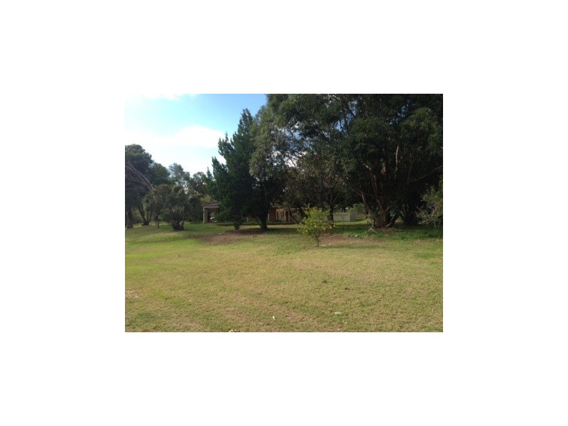 74 WOOLLY BUSH LOOP, Woodridge WA 6041