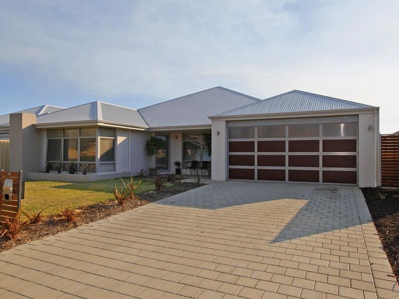 86 Waldburg Drive, Tapping WA 6065