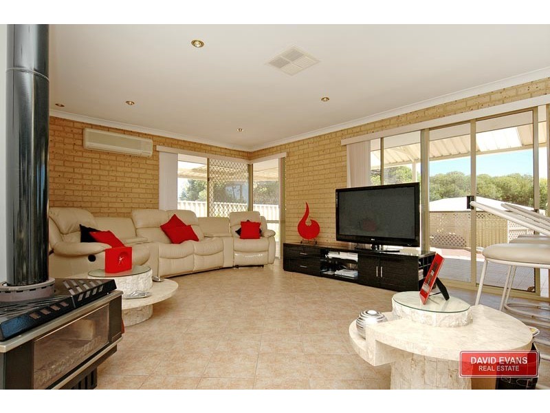 19 CARVEL PLACE, Ocean Reef WA 6027