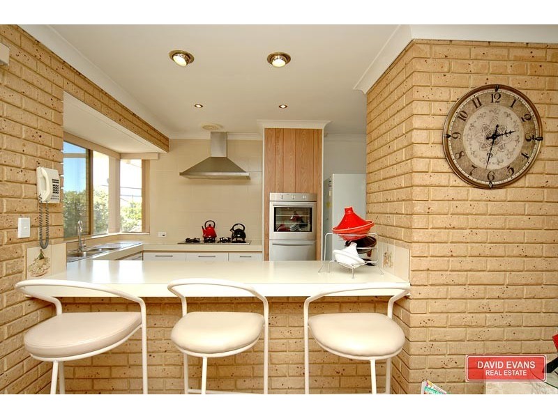 19 CARVEL PLACE, Ocean Reef WA 6027