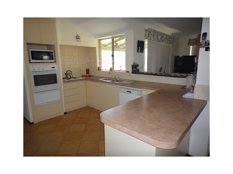 402 Sheahan Road, Beverley WA 6304