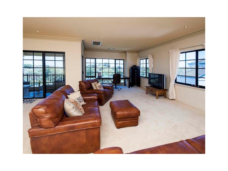 43 LONG BEACH PROMENADE, Mindarie WA 6030