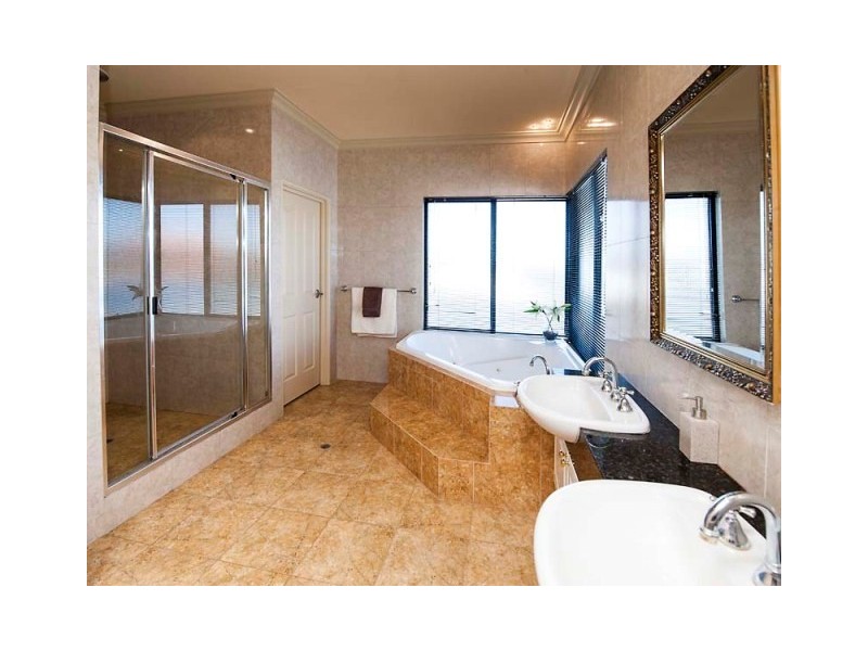 43 LONG BEACH PROMENADE, Mindarie WA 6030