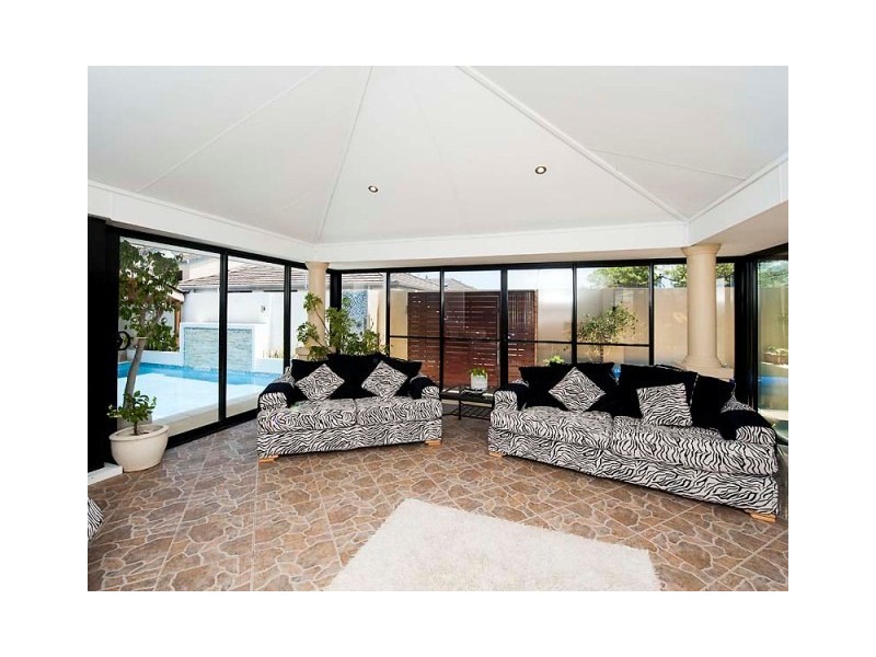 43 LONG BEACH PROMENADE, Mindarie WA 6030