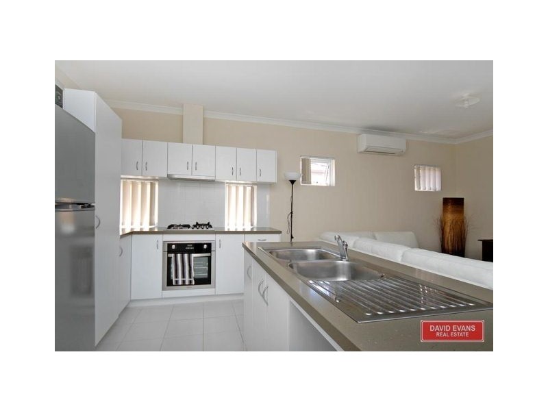 194 Nicholas Road, Hocking WA 6065