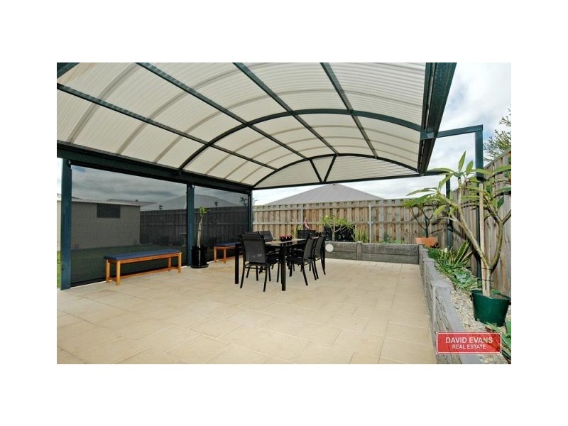 9 REDSTONE TRAIL, Ellenbrook WA 6069