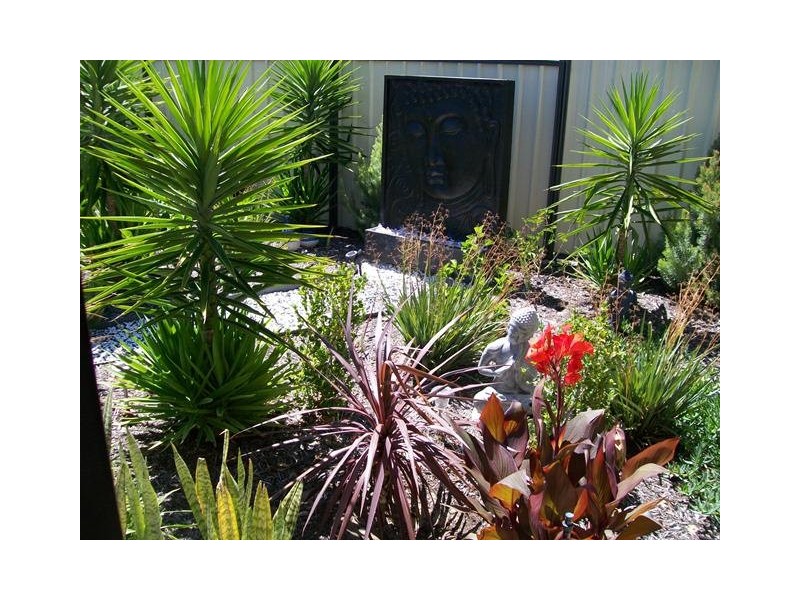 122 Golf Links Drive, Carramar WA 6031