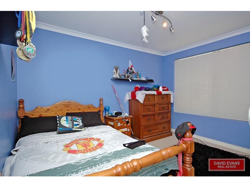 98 Clydebank Crescent, Kinross WA 6028