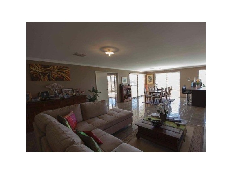 24 Haslam Street, Muchea WA 6501