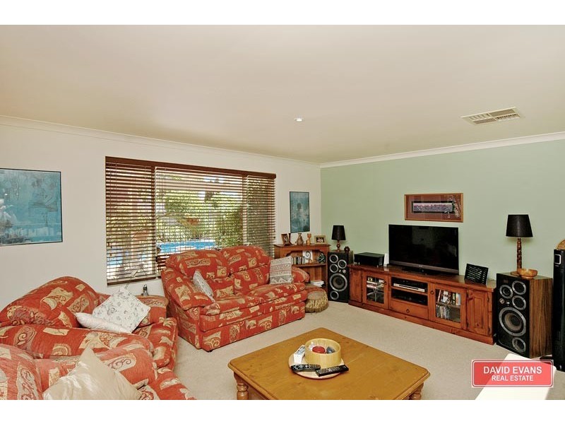 5 Broughton Heights, Kinross WA 6028