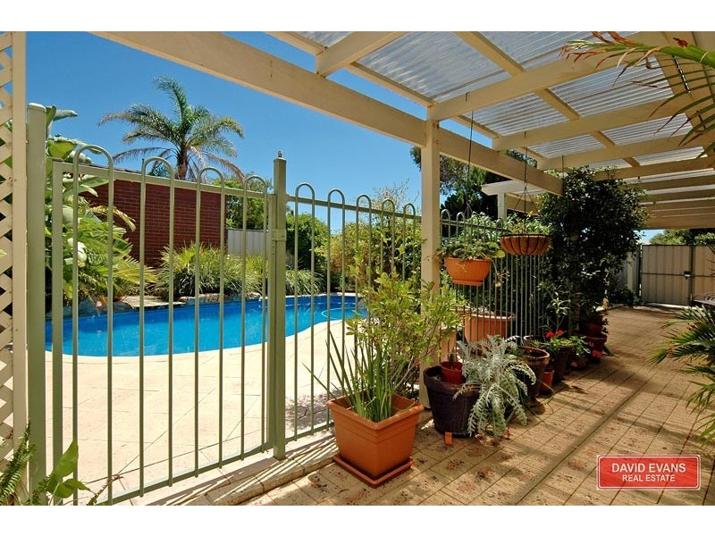 5 Broughton Heights, Kinross WA 6028